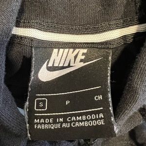 Women Nike Black Zip Up